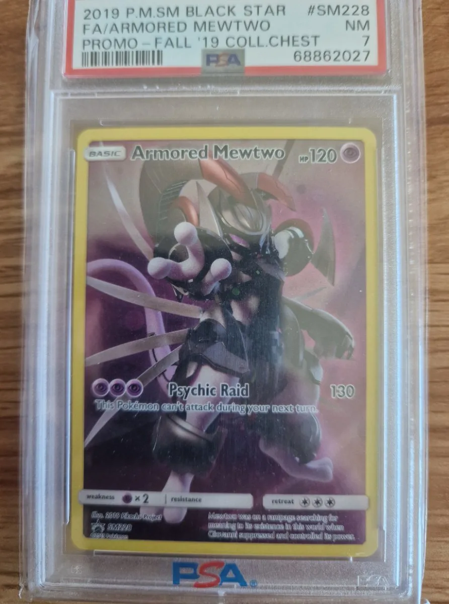 Armored Mewtwo Lunchbox Promo - PSA 7