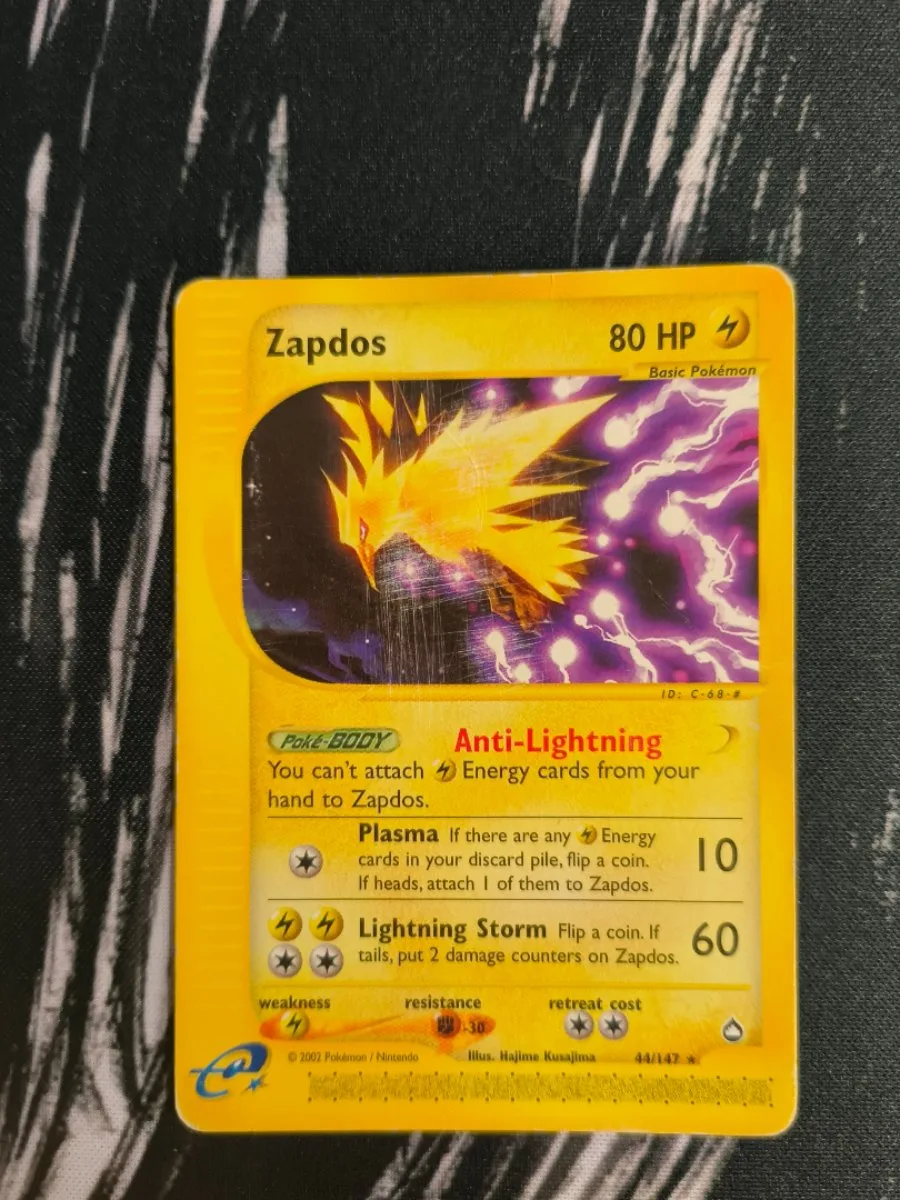 Zapdos 44